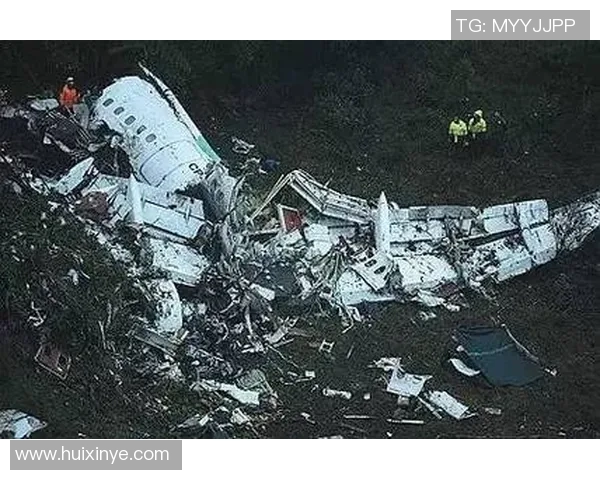 直升机事故夺走足球明星生命引发全球哀悼与反思 直升机事故夺走足球明星生命引发全球哀悼与反思