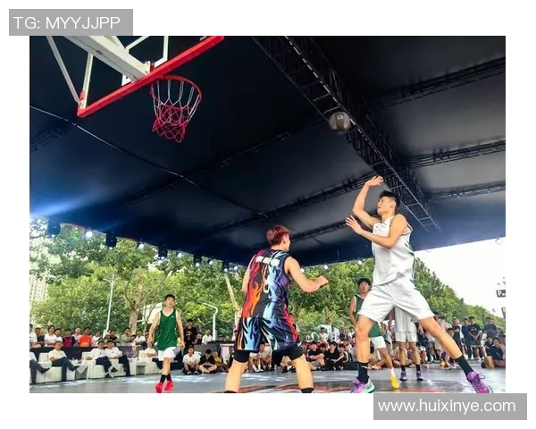 安踏明星系列篮球引领潮流运动风尚助力球场表现提升